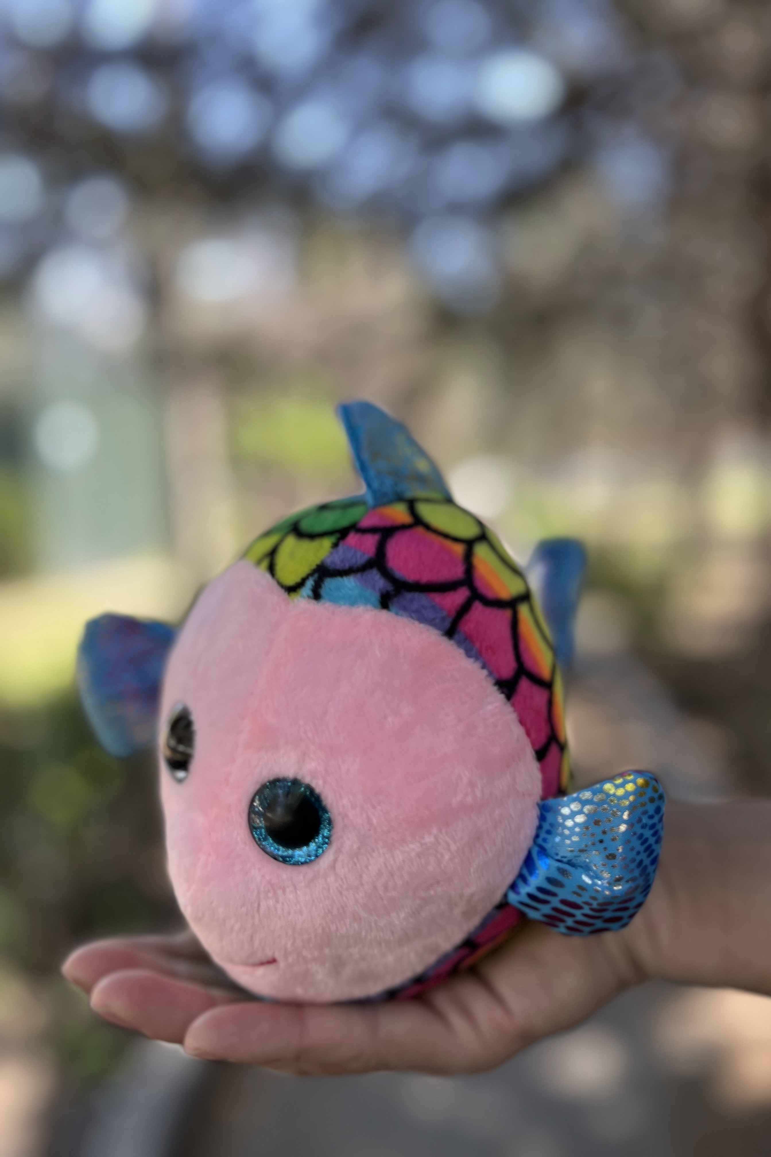 عروسک ماهی آبرنگی چشم تیله ای